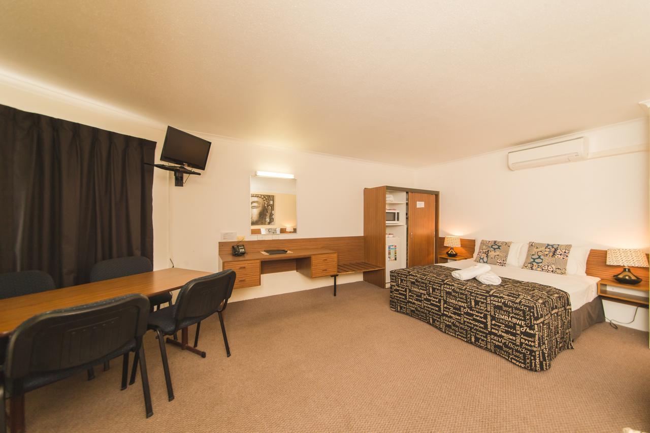 Hampton Villa Motel Rockhampton Exterior foto