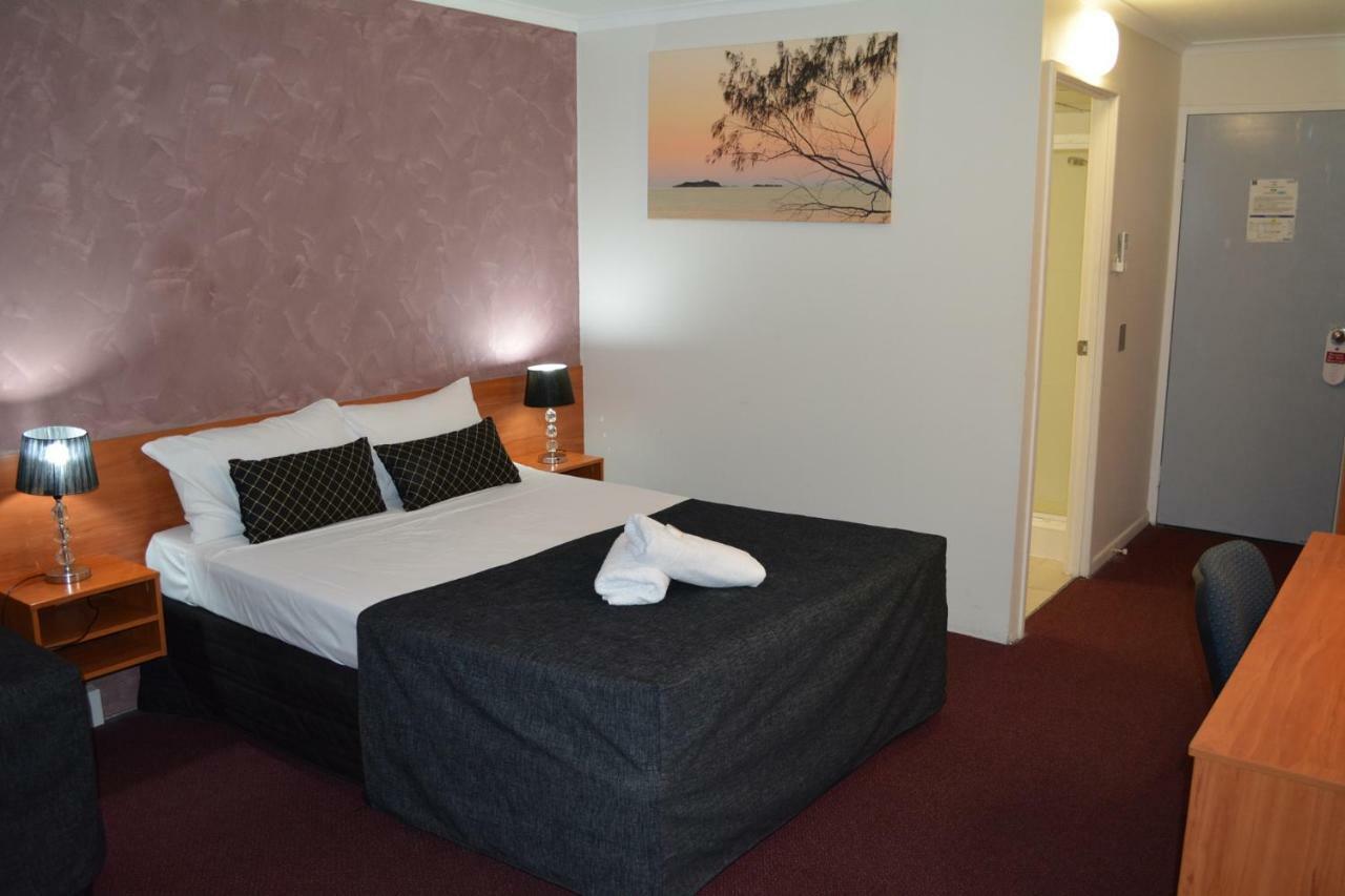 Hampton Villa Motel Rockhampton Exterior foto